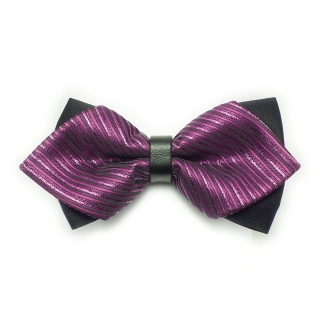 Фиолетовая галстук-бабочка треугольной формы