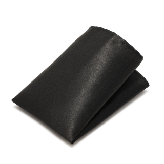 Черный однотонный платок в карман пиджака
