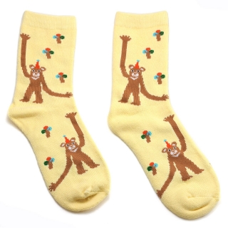 Купить бежевые носки с обезьянками