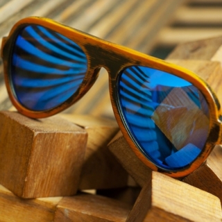 Купить солнцезащитные деревянные очки